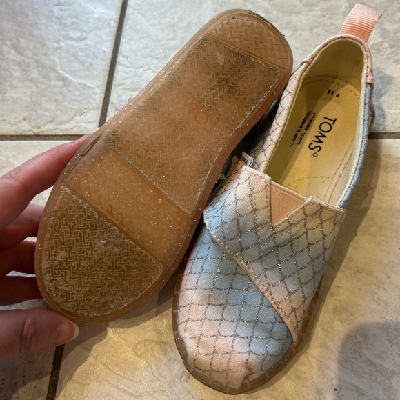 Pink and Blue atoms with Sparkly Scale Pattern, Sz 11 - Picture 5 of 5